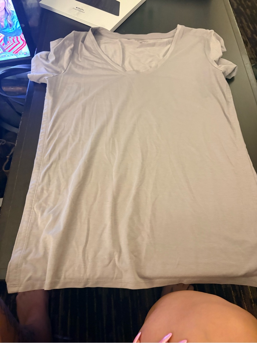 Athleta Pale Lavender V-Neck Short Sleeve Tee